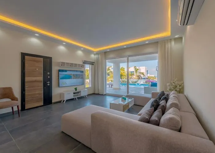 Villa Unique With Heated Pool And Hurghada