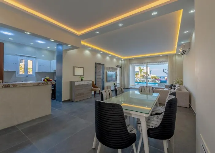 Villa Unique With Heated Pool And Hurghada
