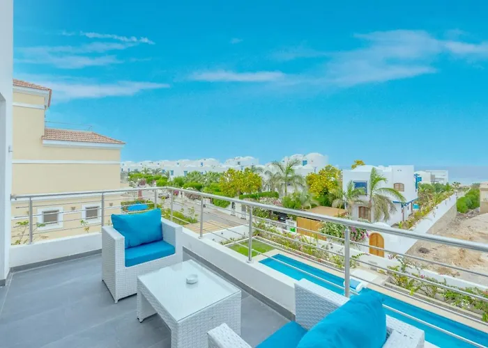 Unique With Heated Pool And Villa